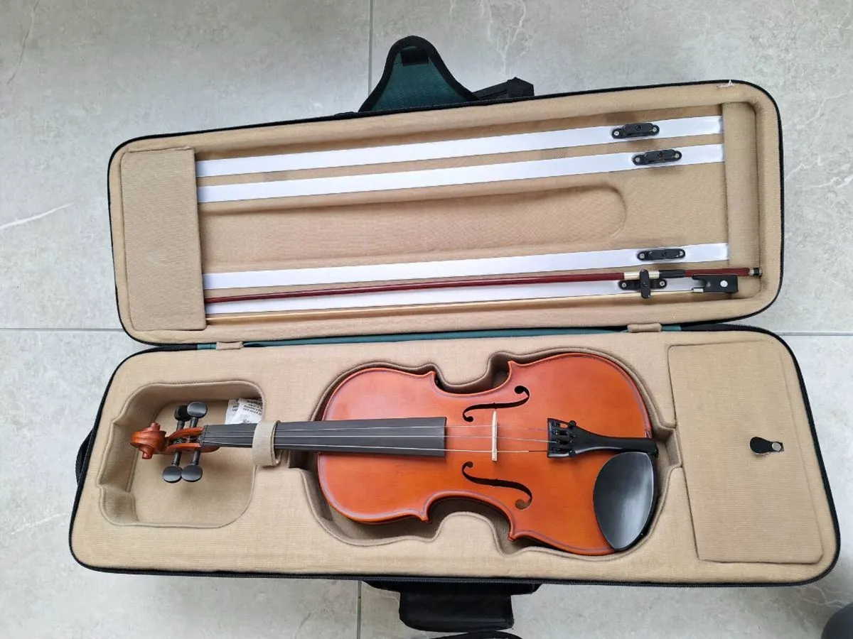 Student Violin - Image 1