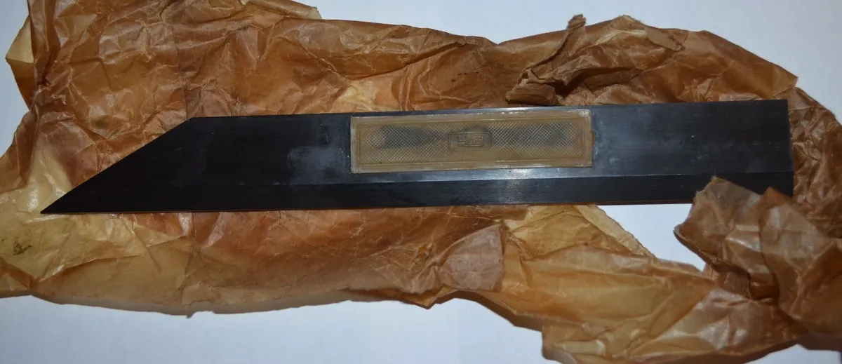 Precision Machinist's Straight Edge 320 mm / 12.6" - Image 1