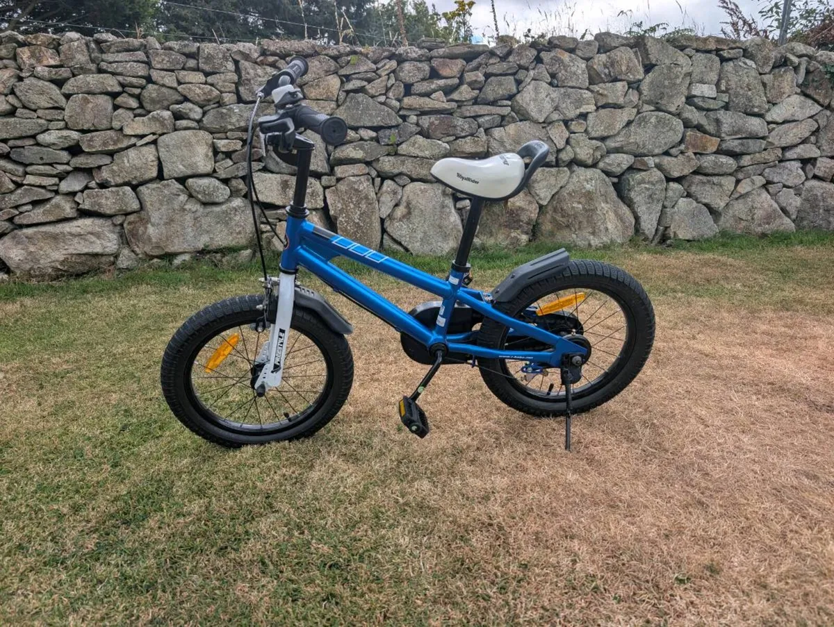 Boys 16 inch bike - Image 4