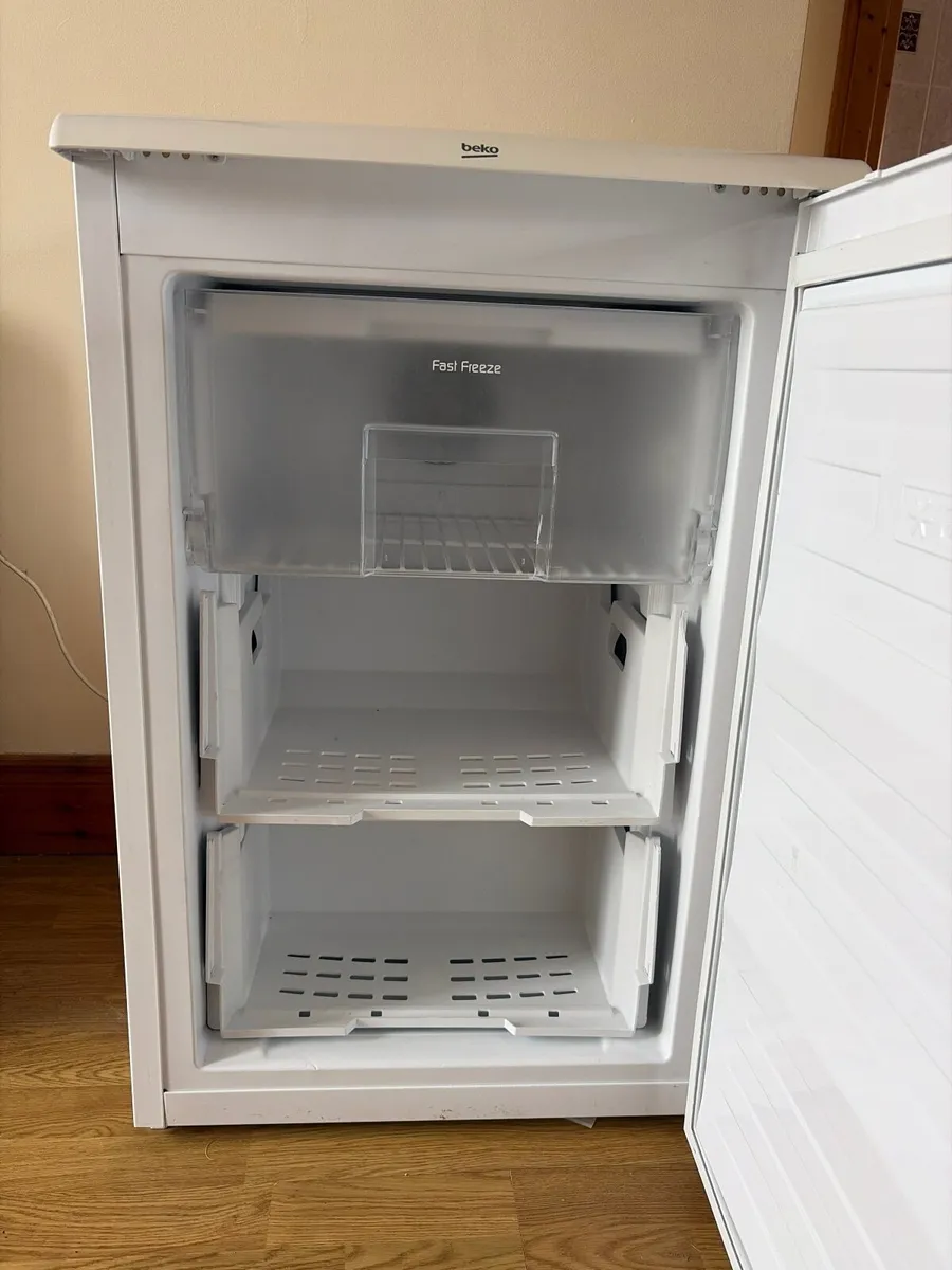 Freezer (under counter) - Image 2