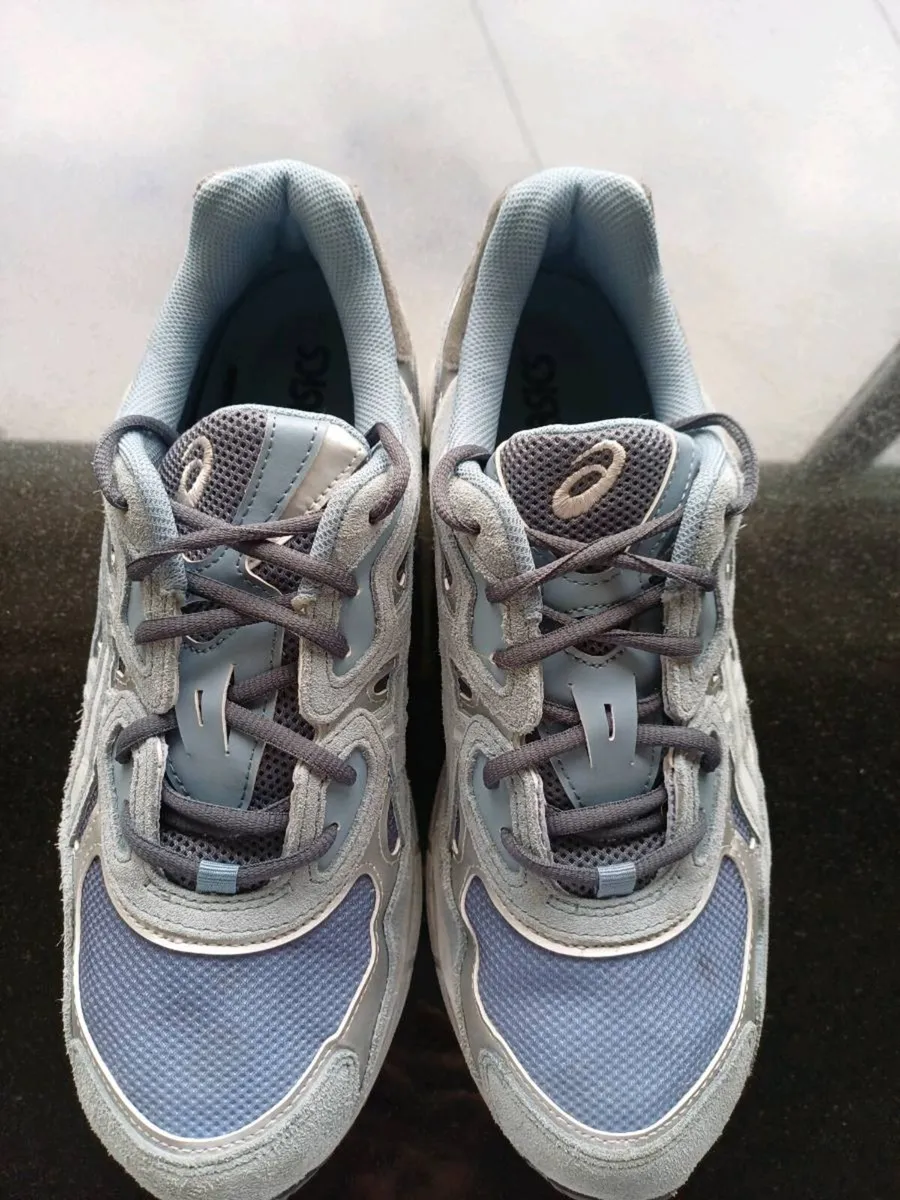 Asics mens runners - Image 1