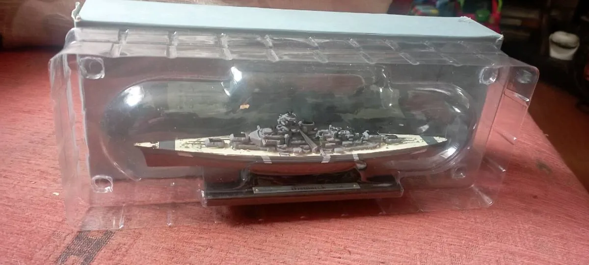 EDITIONI /1:1250 BATTLE SHIP - Image 3