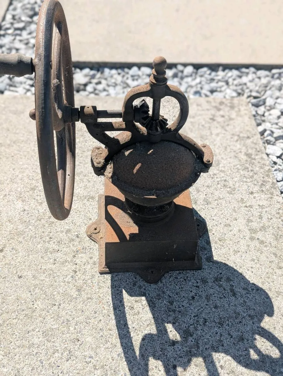 Antique Cast Iron Coffee Grinder - Image 2