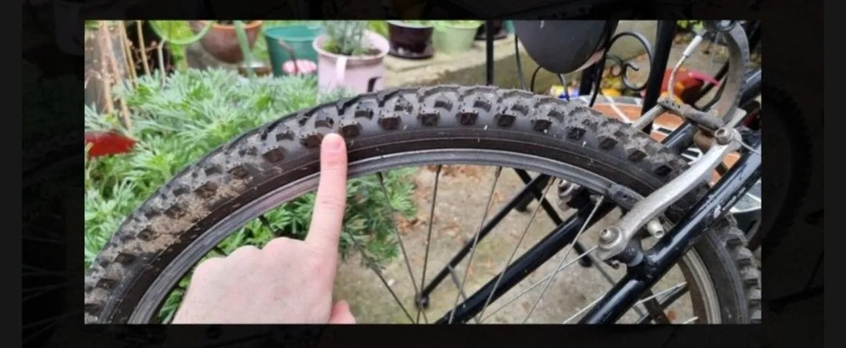 16 gear Mountain Bike - Image 2