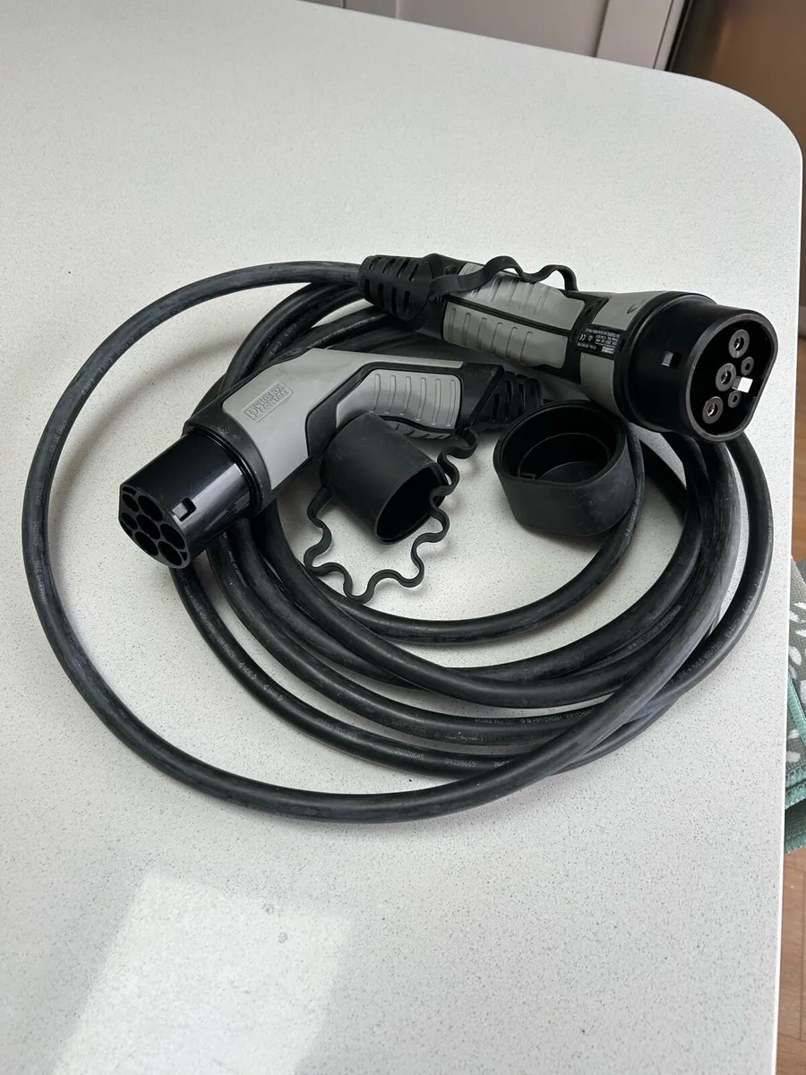 EV Type 2 32a charging cable - Image 1