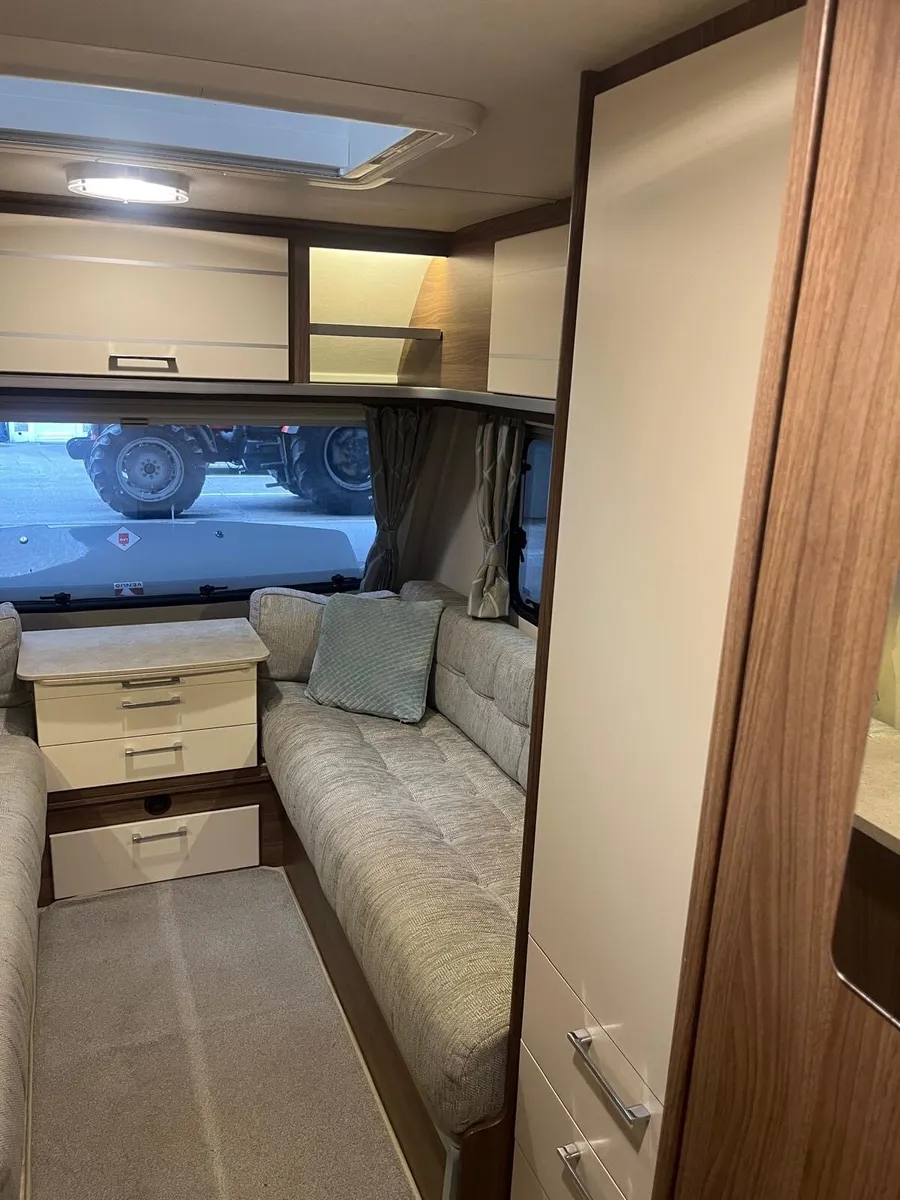 Lunar Venus 590 6 berth 2017 **VAT Qualifying ** - Image 4