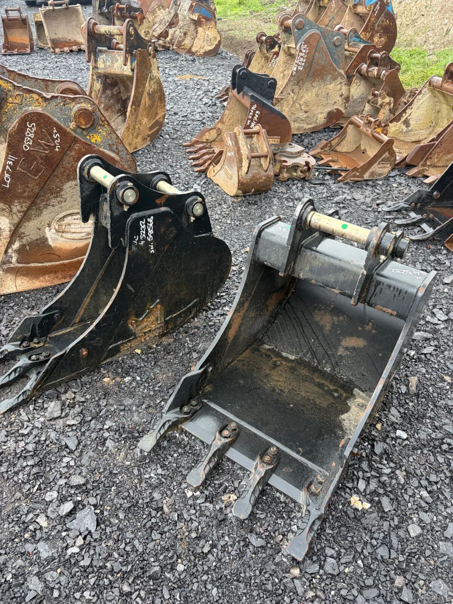 Unused 1ft 50mm pin digging buckets for sale - Image 4