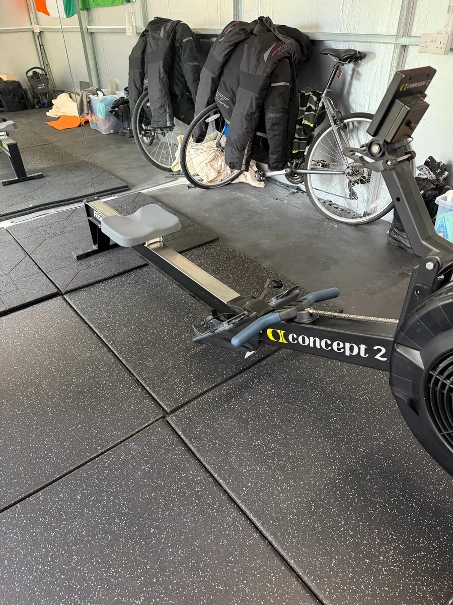 Rowing Machine - Image 4