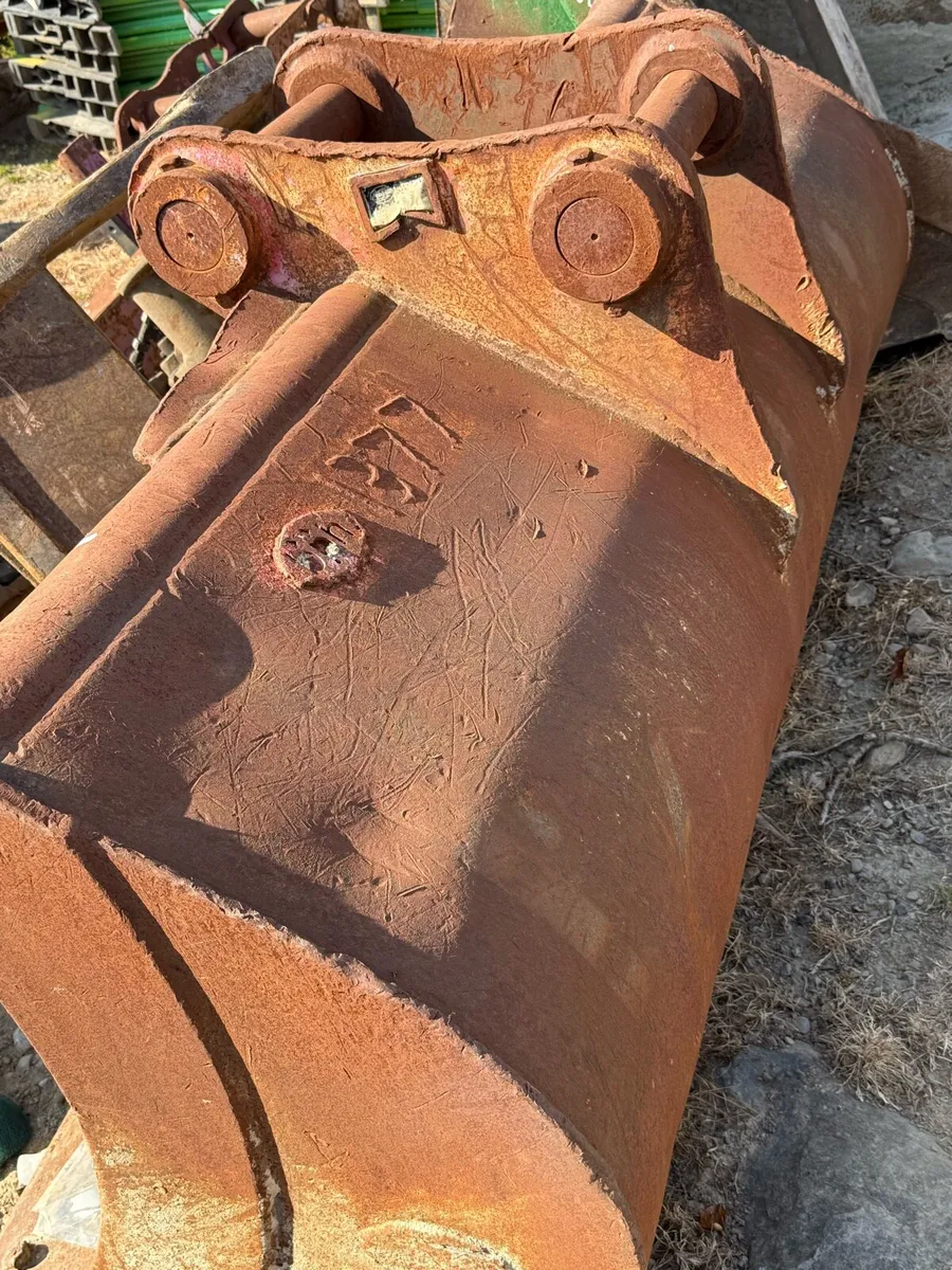 20t Gradeing bucket - Image 1