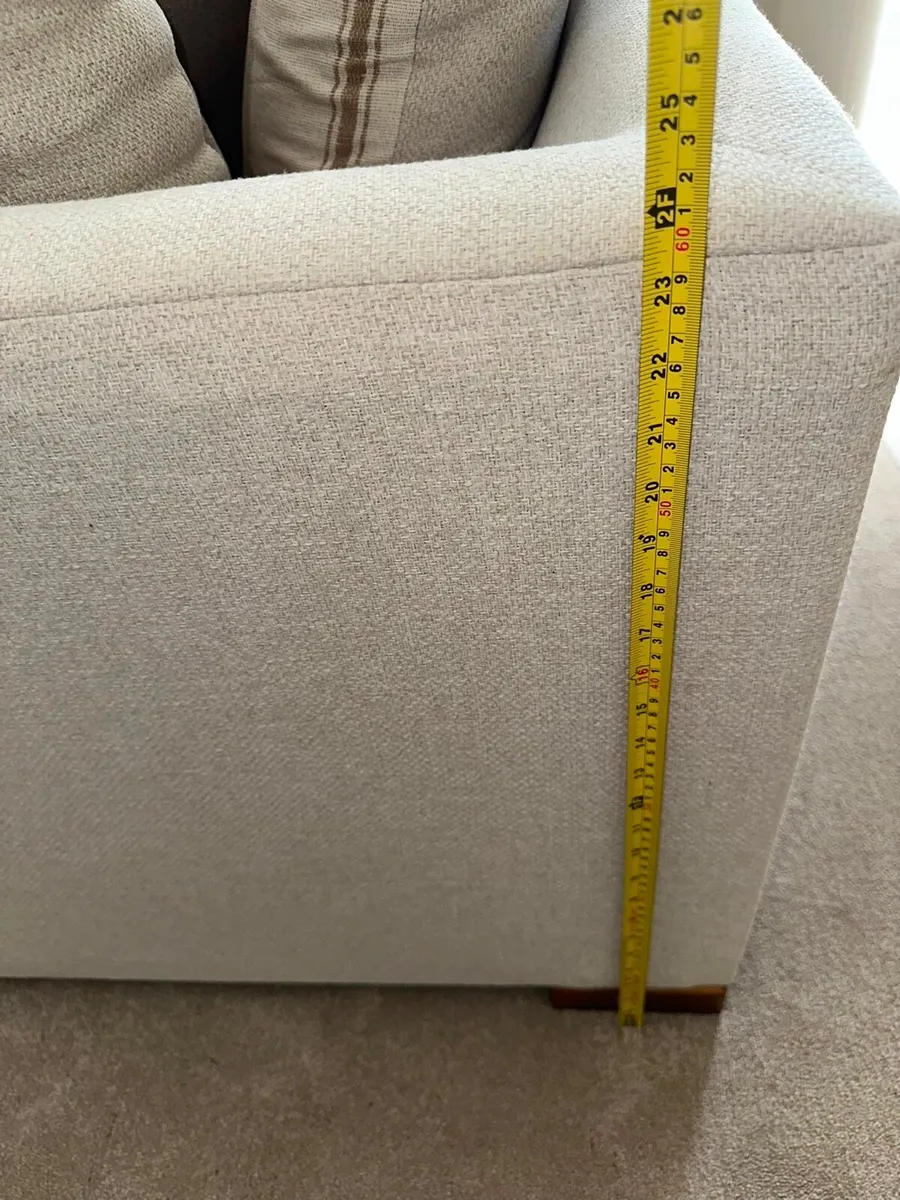 Couch and chair - Image 3