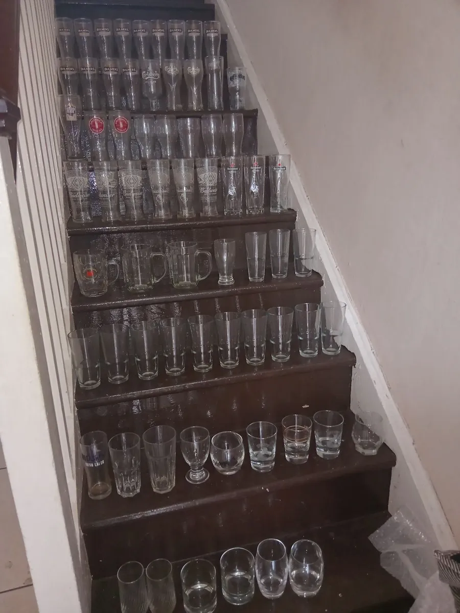 70 MIXED GLASSES - Image 1