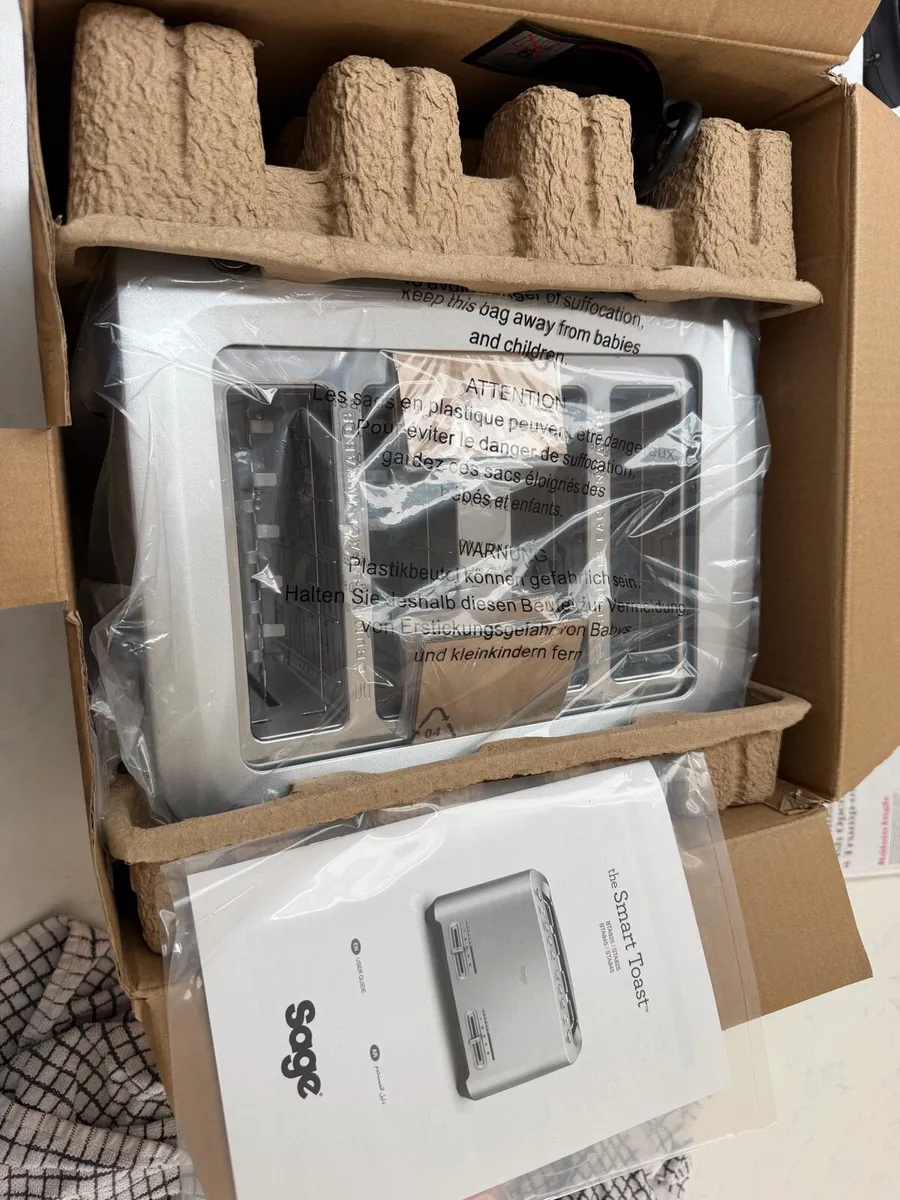 Sage 4 Slice Toaster - Brand New - Image 2