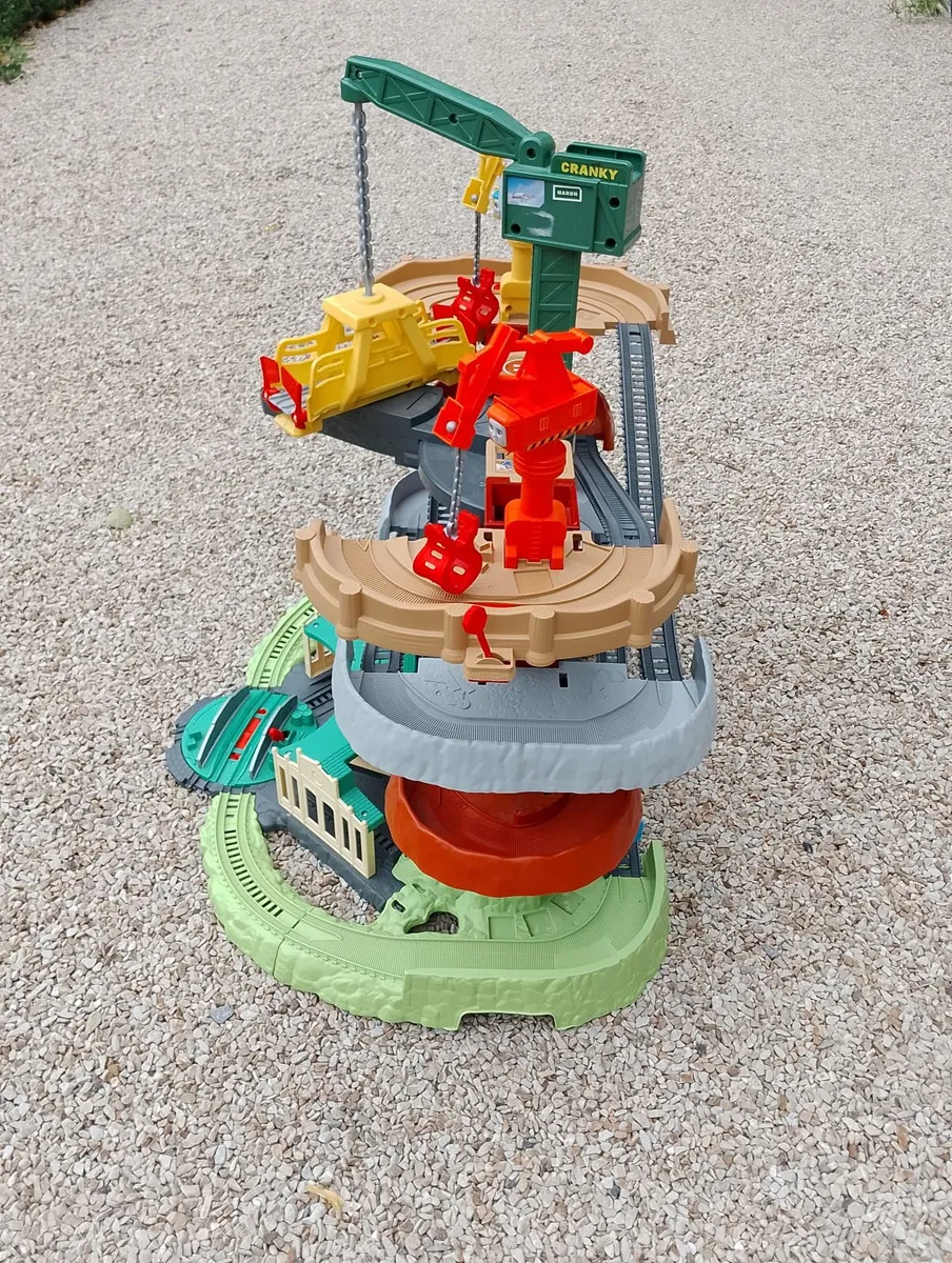 Thomas and Friends Super Tower set - Image 3