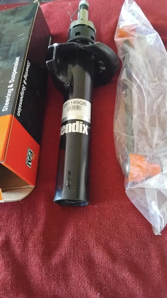 Front Shock Absorber abd Anti Roll Bar Link - Image 2