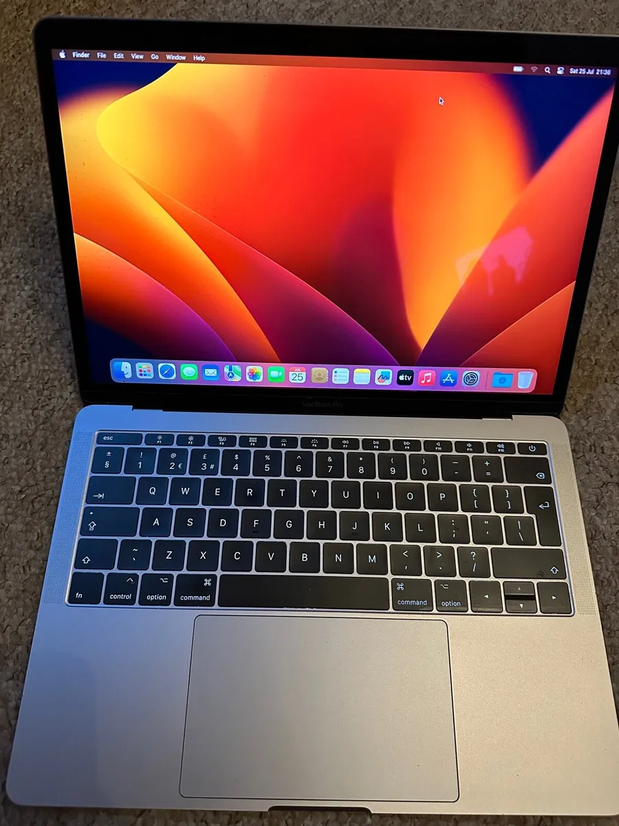MacBook Pro 13” 2.3Ghz 2017 A1708 - Image 1