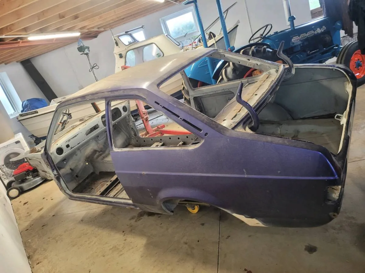 Escort mk2 - Image 2