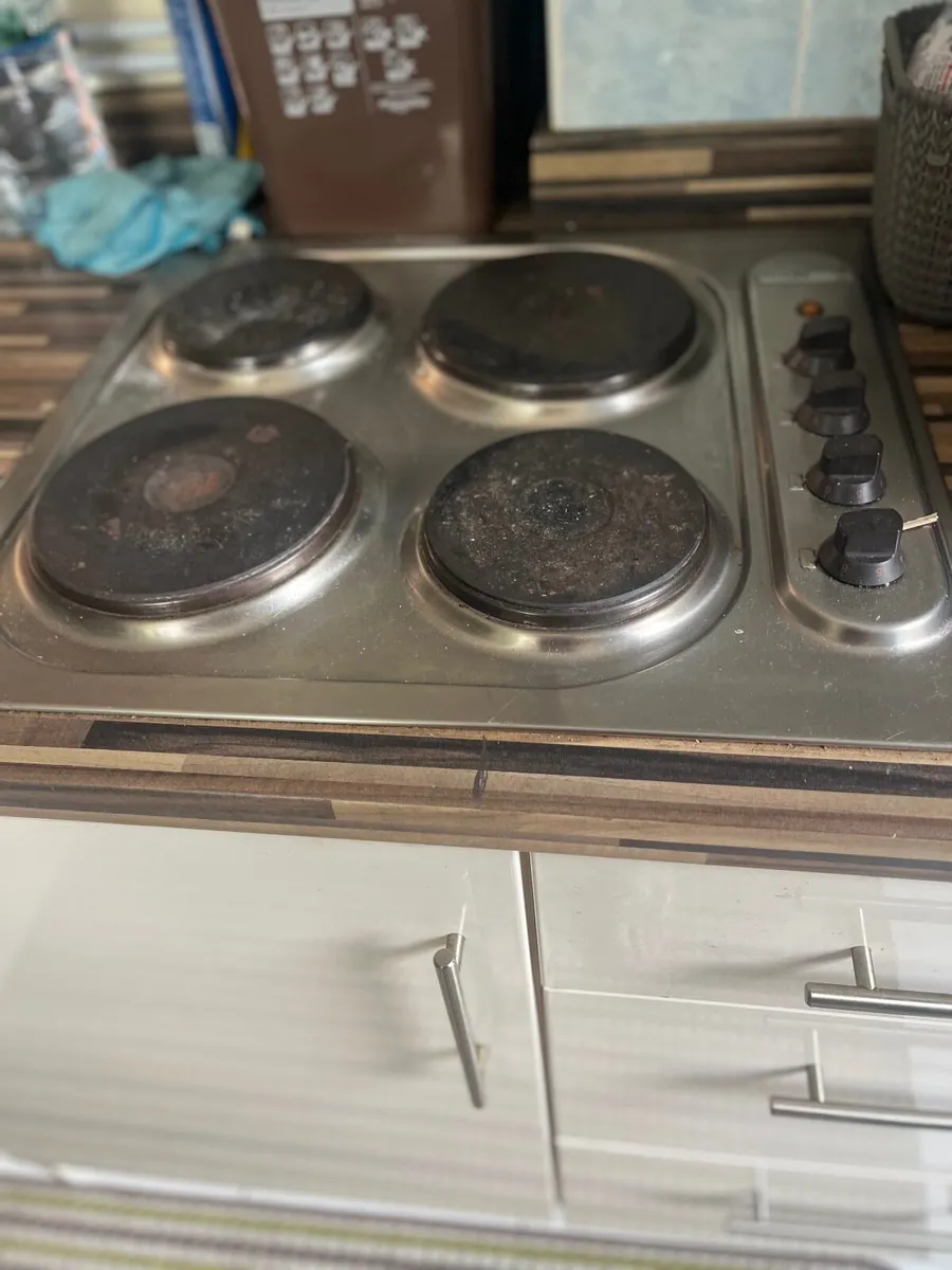 Electric hob - Image 1