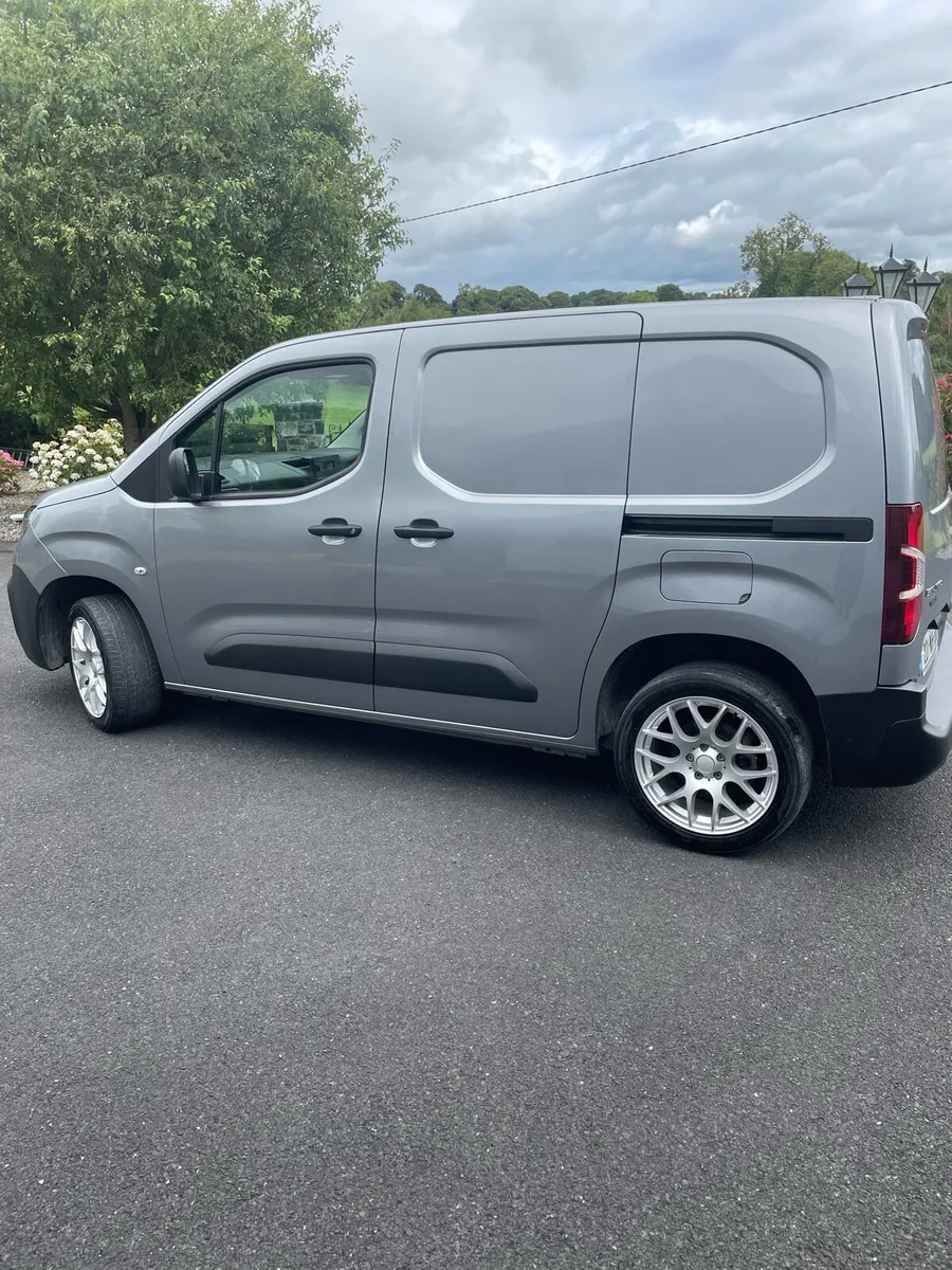 Berlingo - Image 2