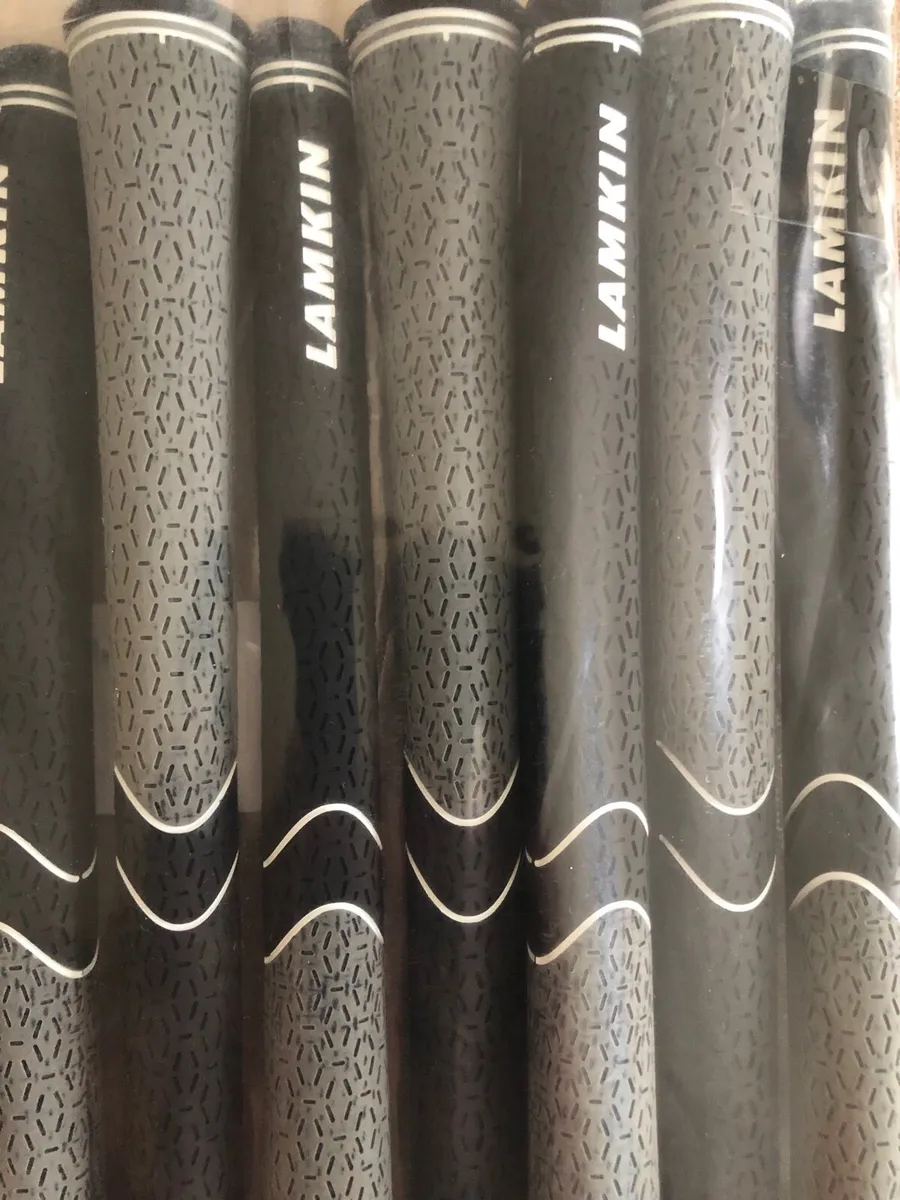 Full Set (13) Lamkin Grips - Image 2
