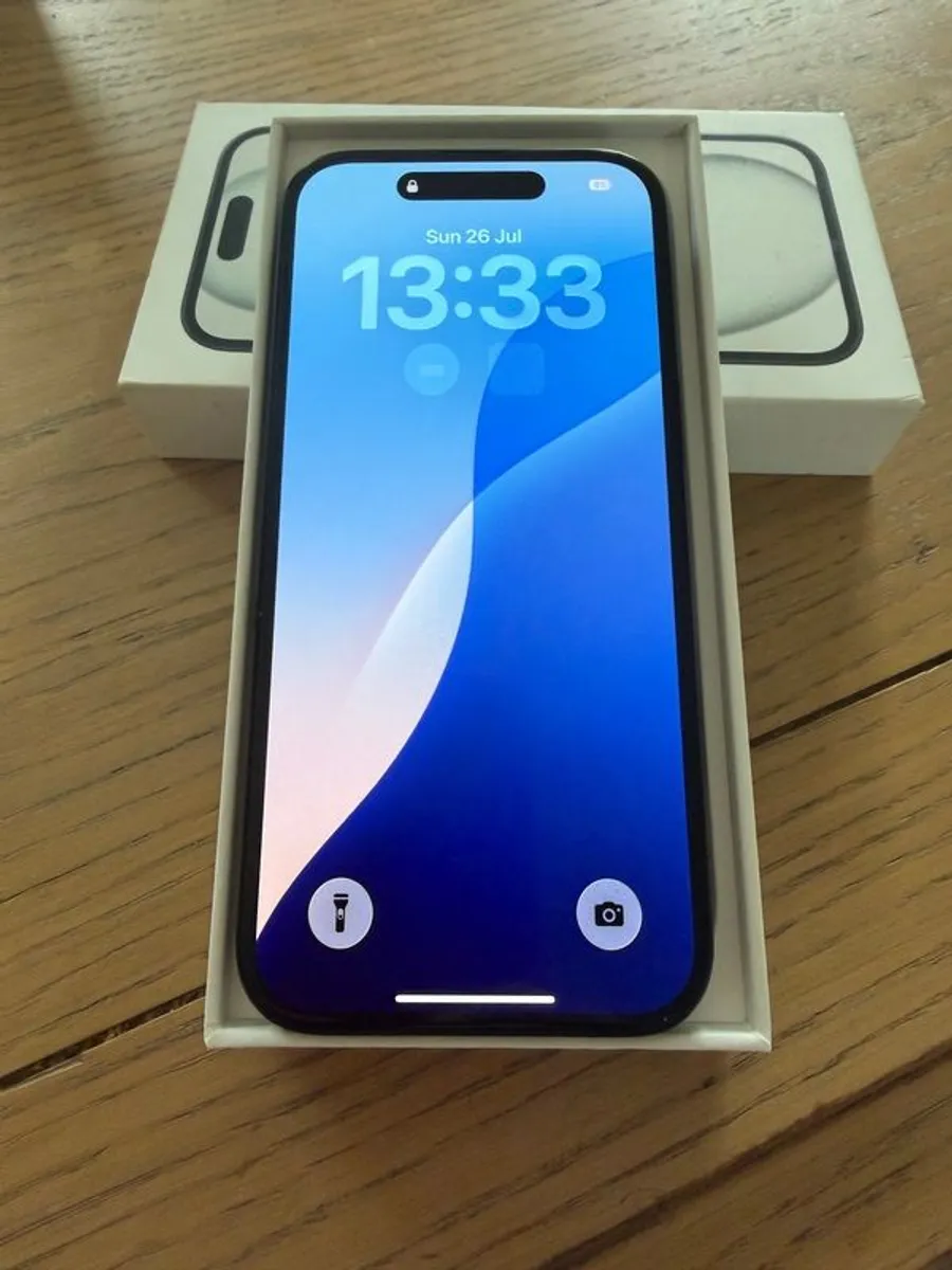 iphone 15 - Image 3