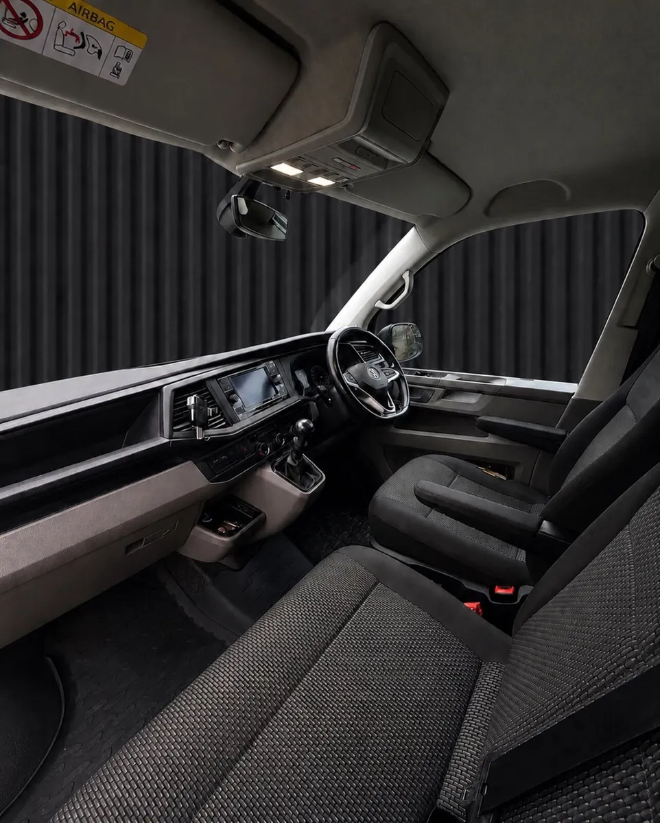 2020 Volkswagen Transporter Highline LWB 2.0 TDI - Image 3