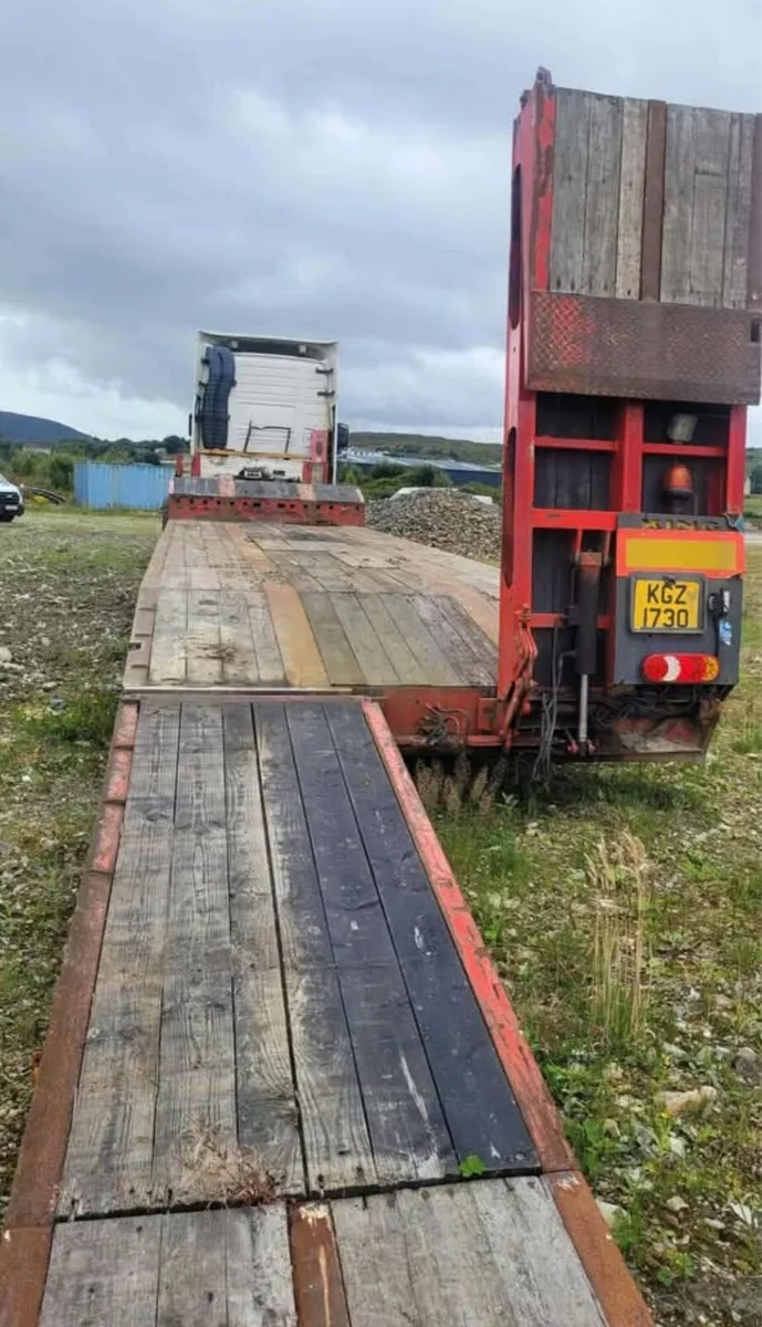 Low loader trailer - Image 2