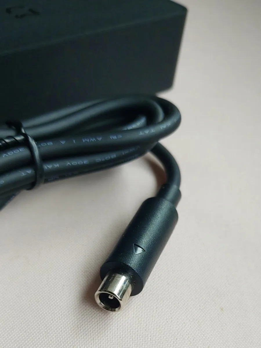 Xiaomi Mi365 original battery charger 42V - Image 2