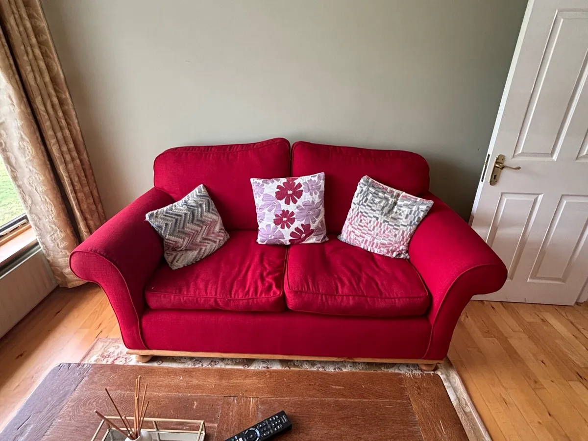 Two seater couch & armchair - Image 1