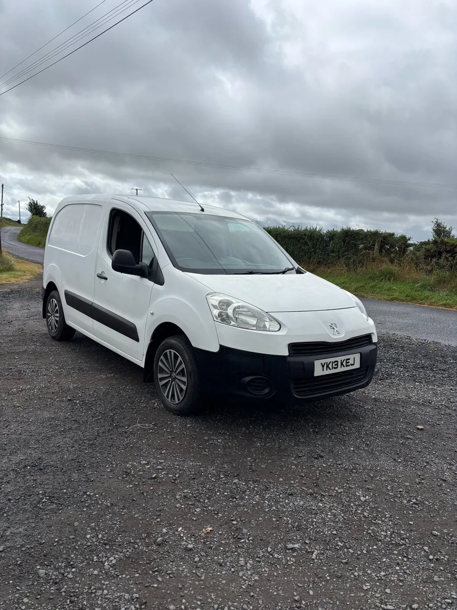 2013 Peugeot partner (berlingo) 200vrt - Image 4