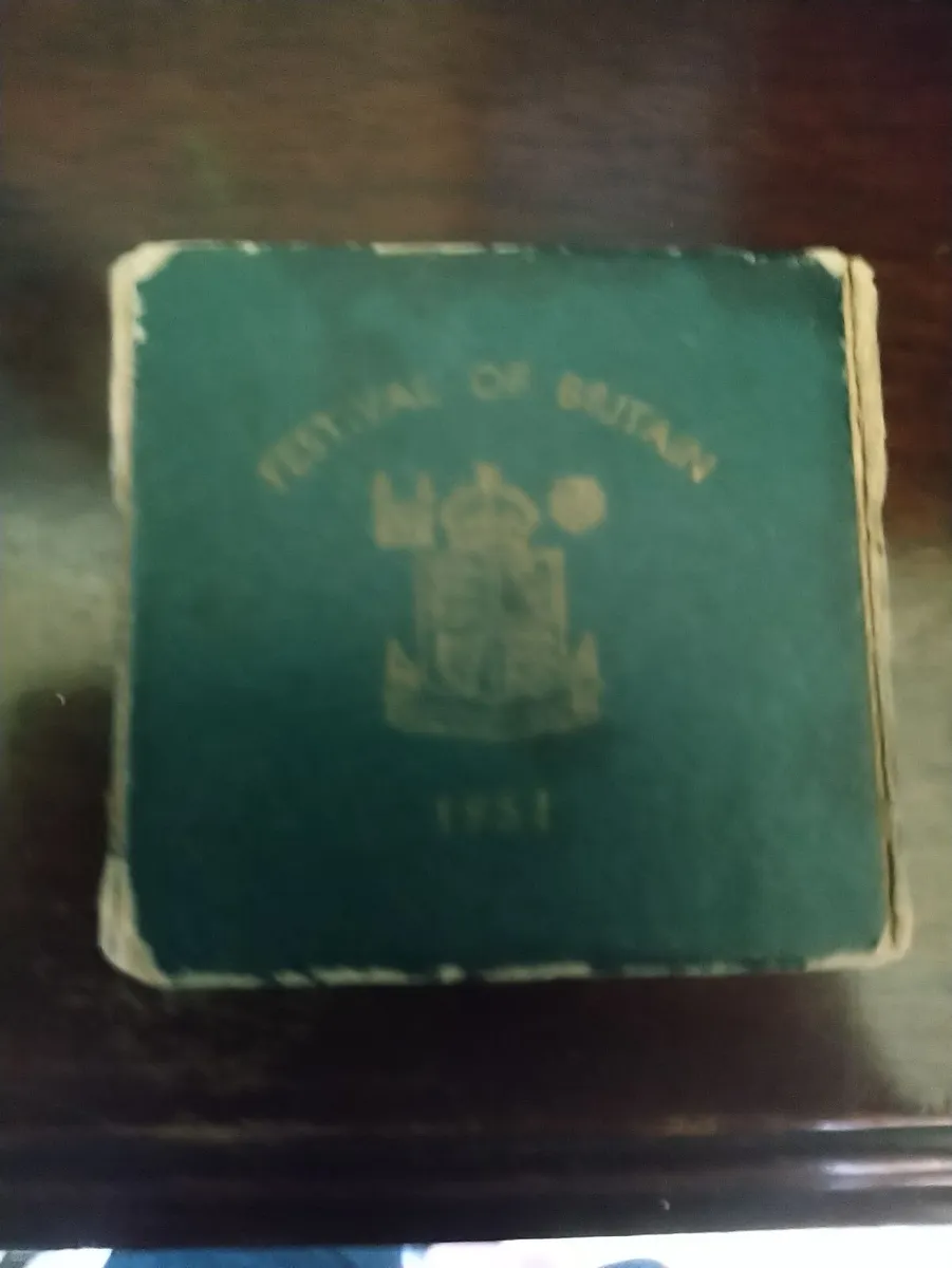 1951 festival of Britain crown  vintage five pound - Image 3