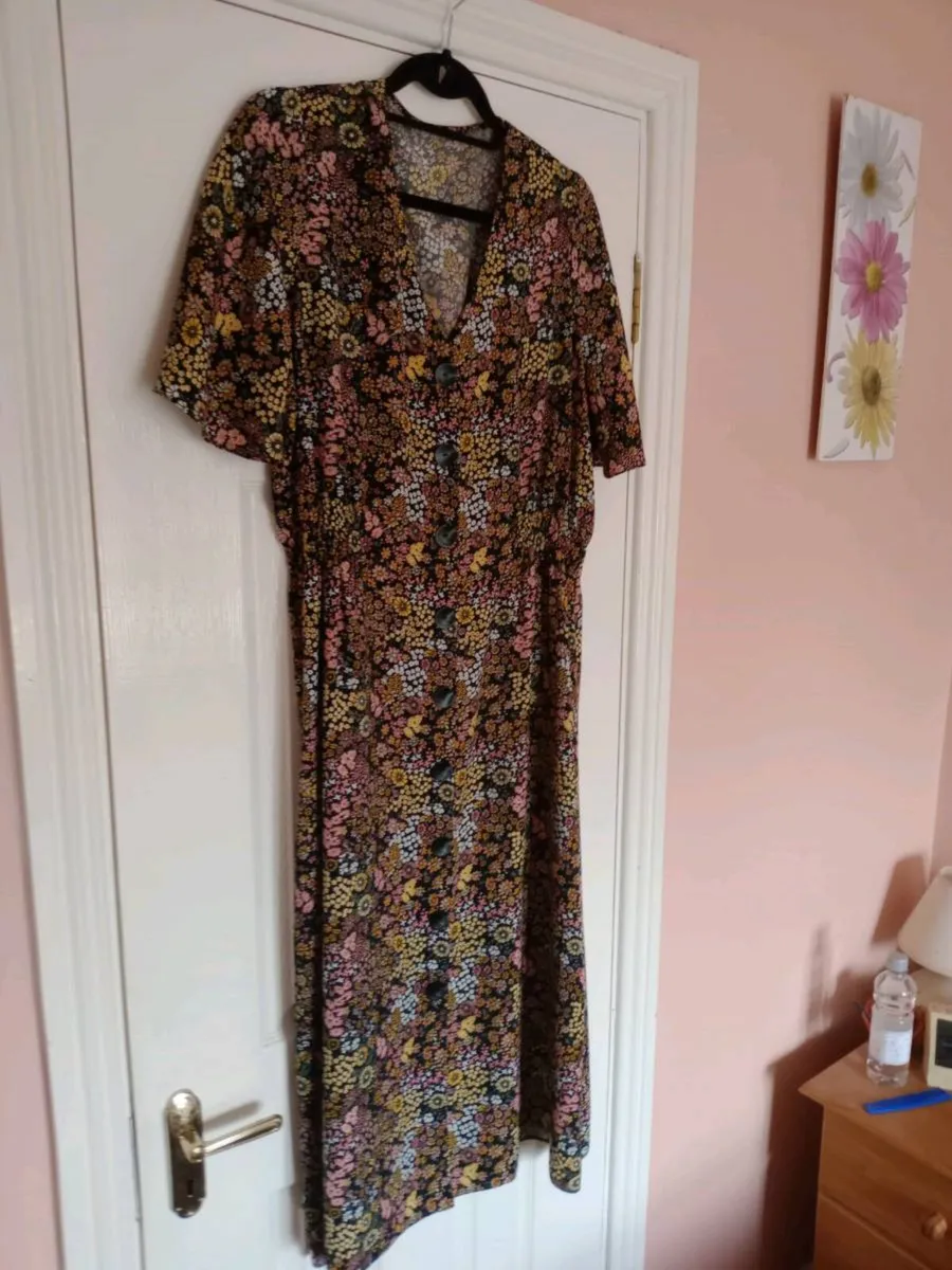 DRESS NEW FREE POSTAGE - Image 4