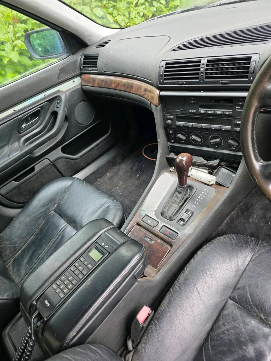 Bmw 730iA V8 - Image 2