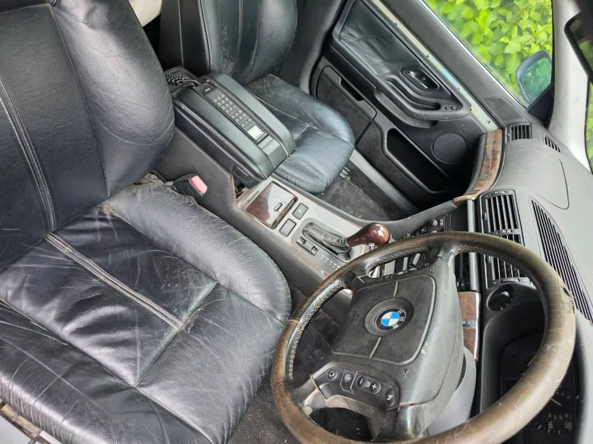 Bmw 730iA V8 - Image 3