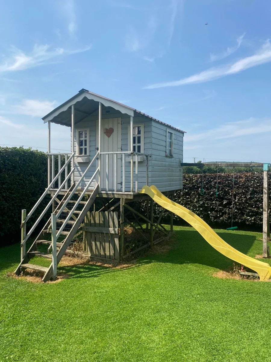 Treehouse/ Playhouse - Image 1