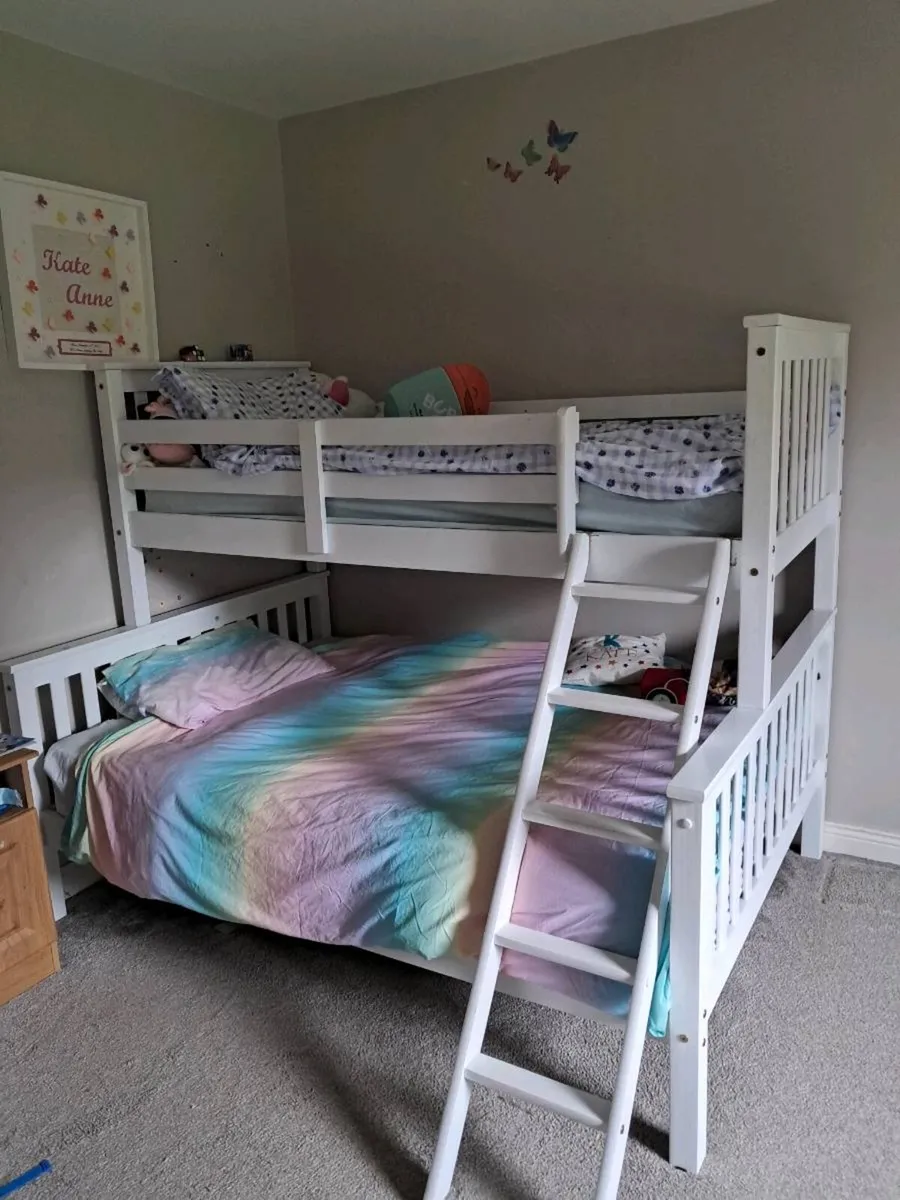 Bedroom - Image 1