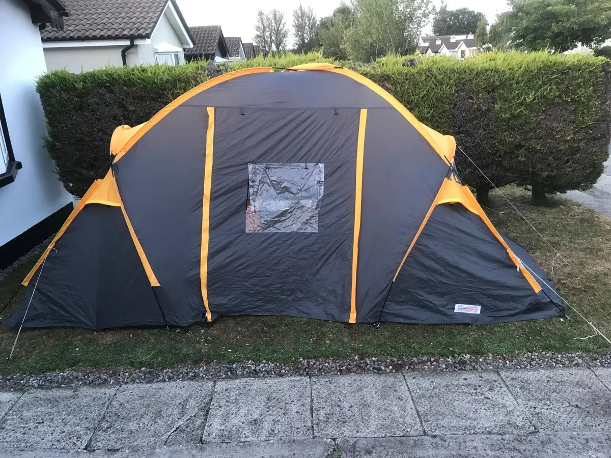 Tent - Image 2
