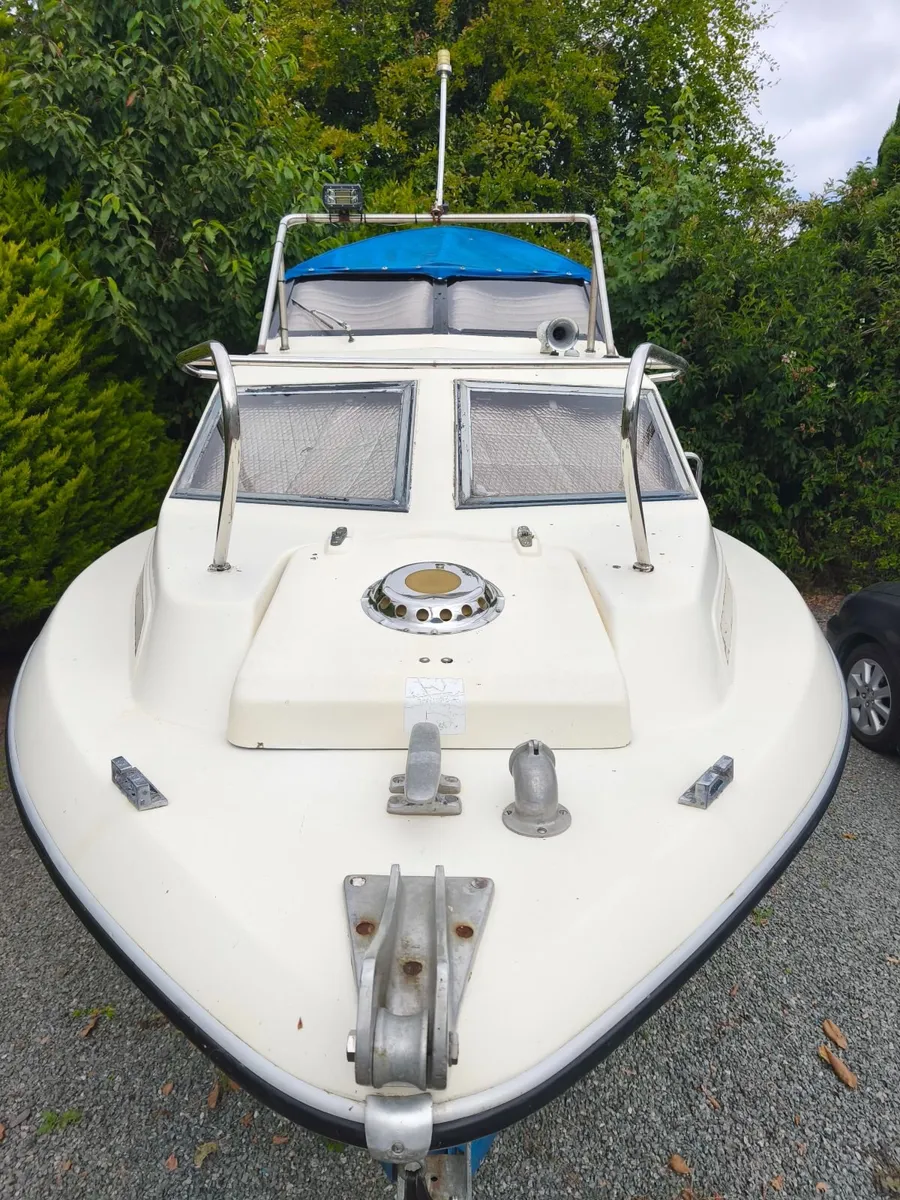 18 ft boat for sale - Image 2