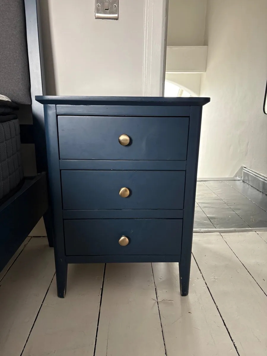 Full Bedroom Set - Image 4