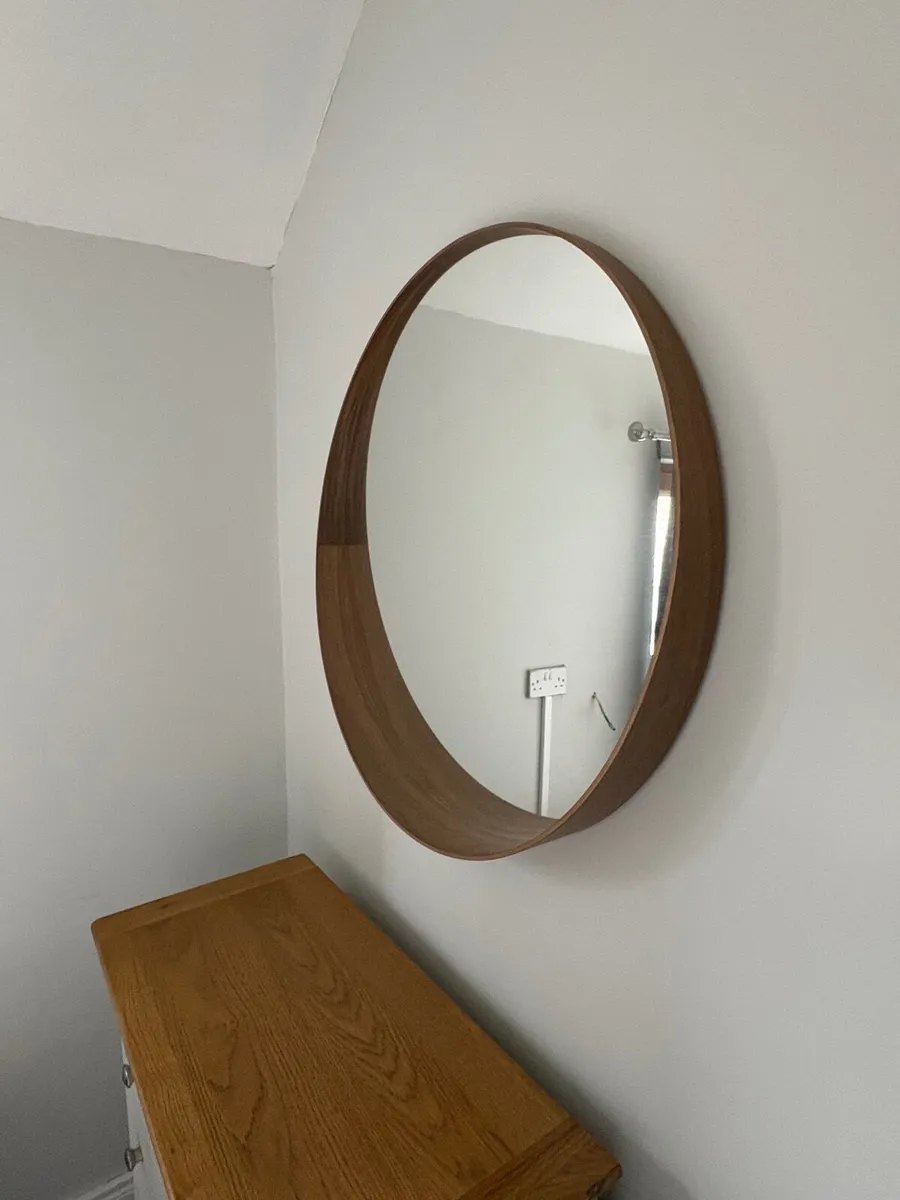 Mirror - Image 2