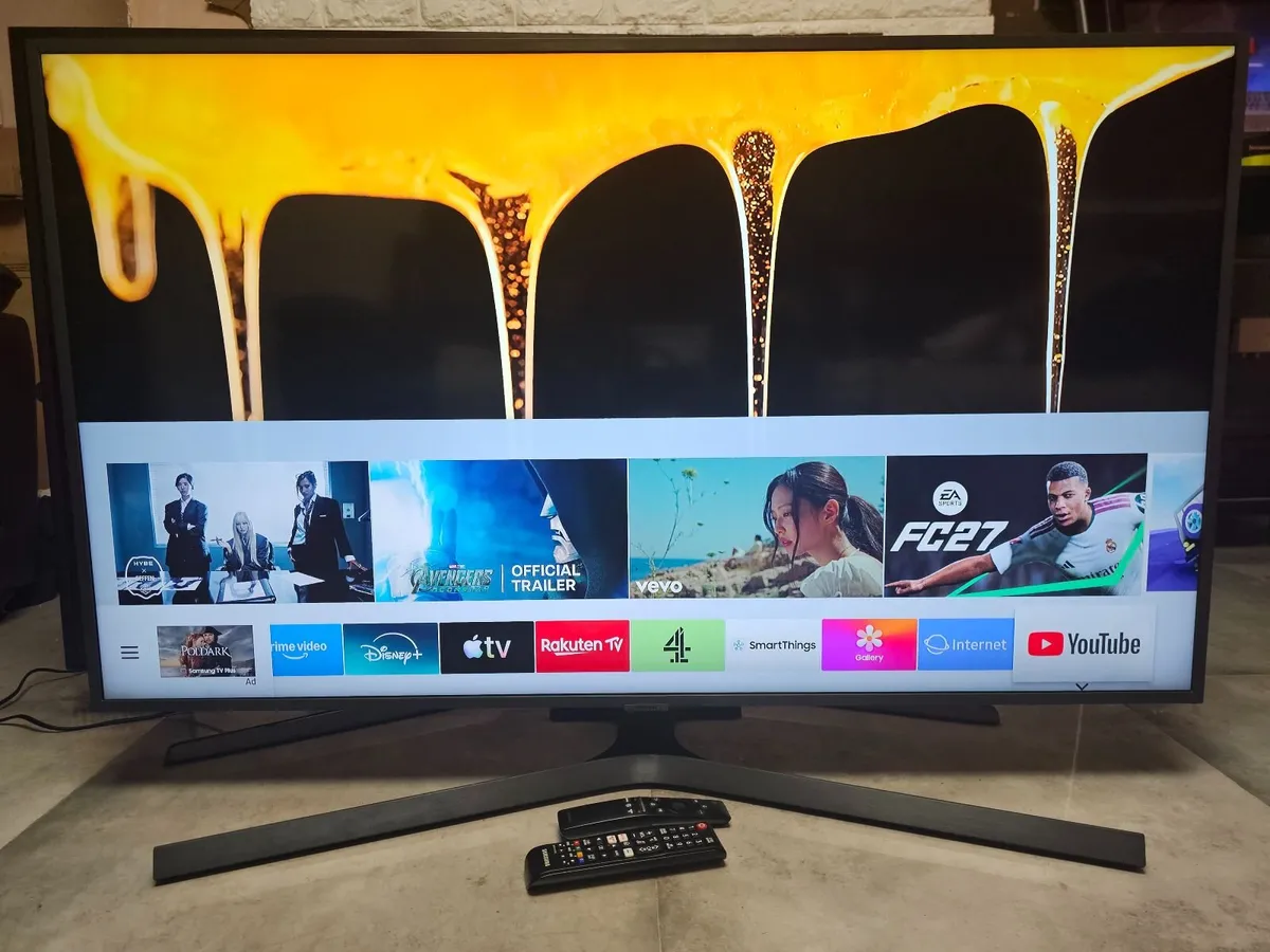 50" Samsung 4K Certified Ultra HD HDR Smart LED TV - Image 1
