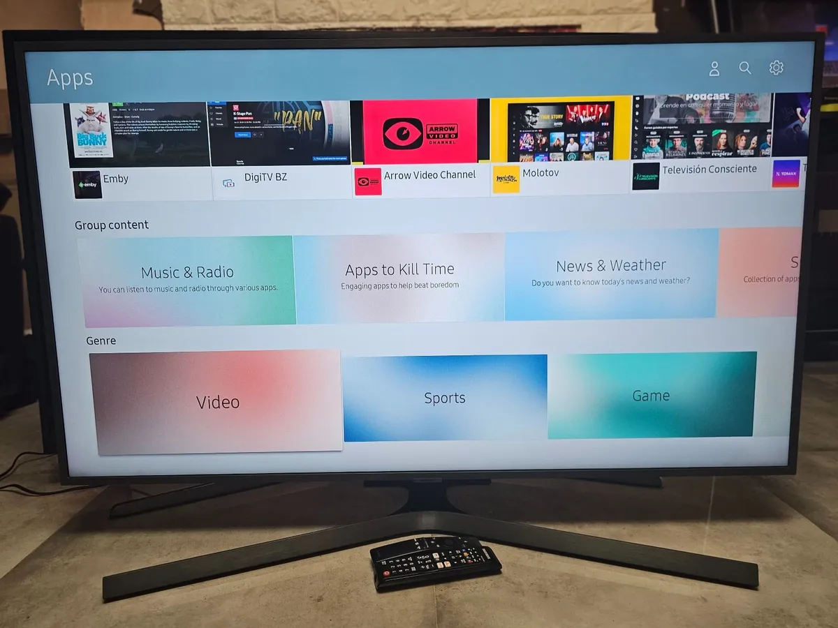 50" Samsung 4K Certified Ultra HD HDR Smart LED TV - Image 3