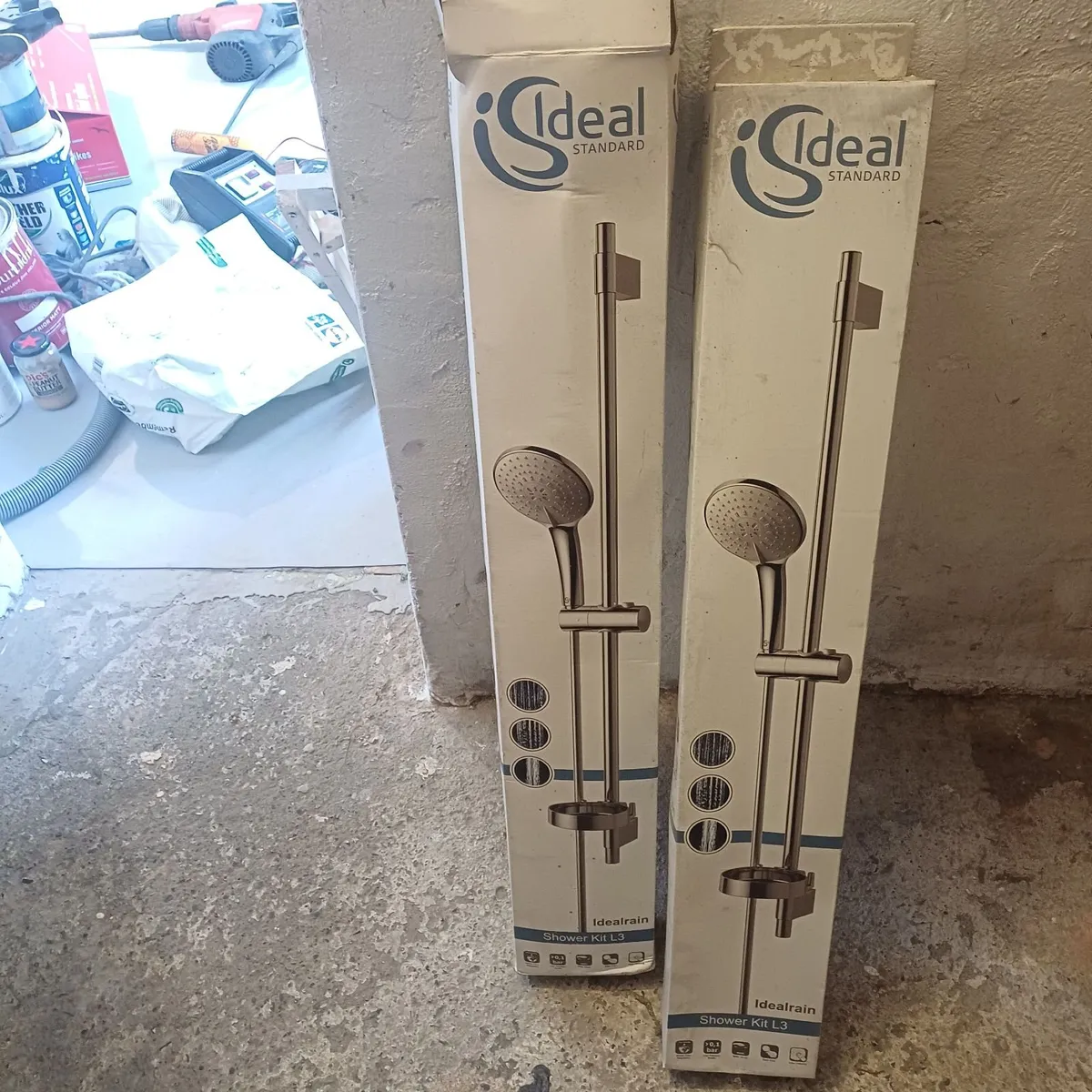Ideal Standard Shower kit L3.  Hose and bracket. - Image 2