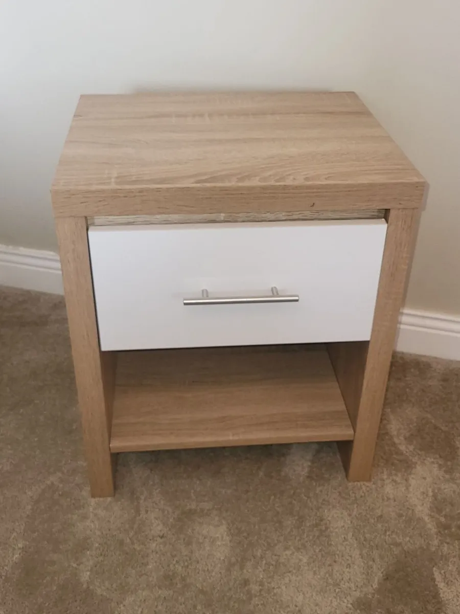 Oak and White Bedside Locker (NEW) - Image 2