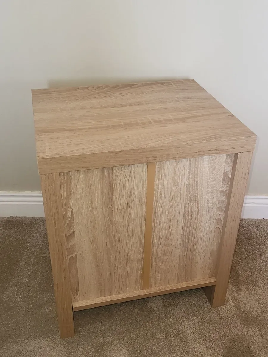 Oak and White Bedside Locker (NEW) - Image 3
