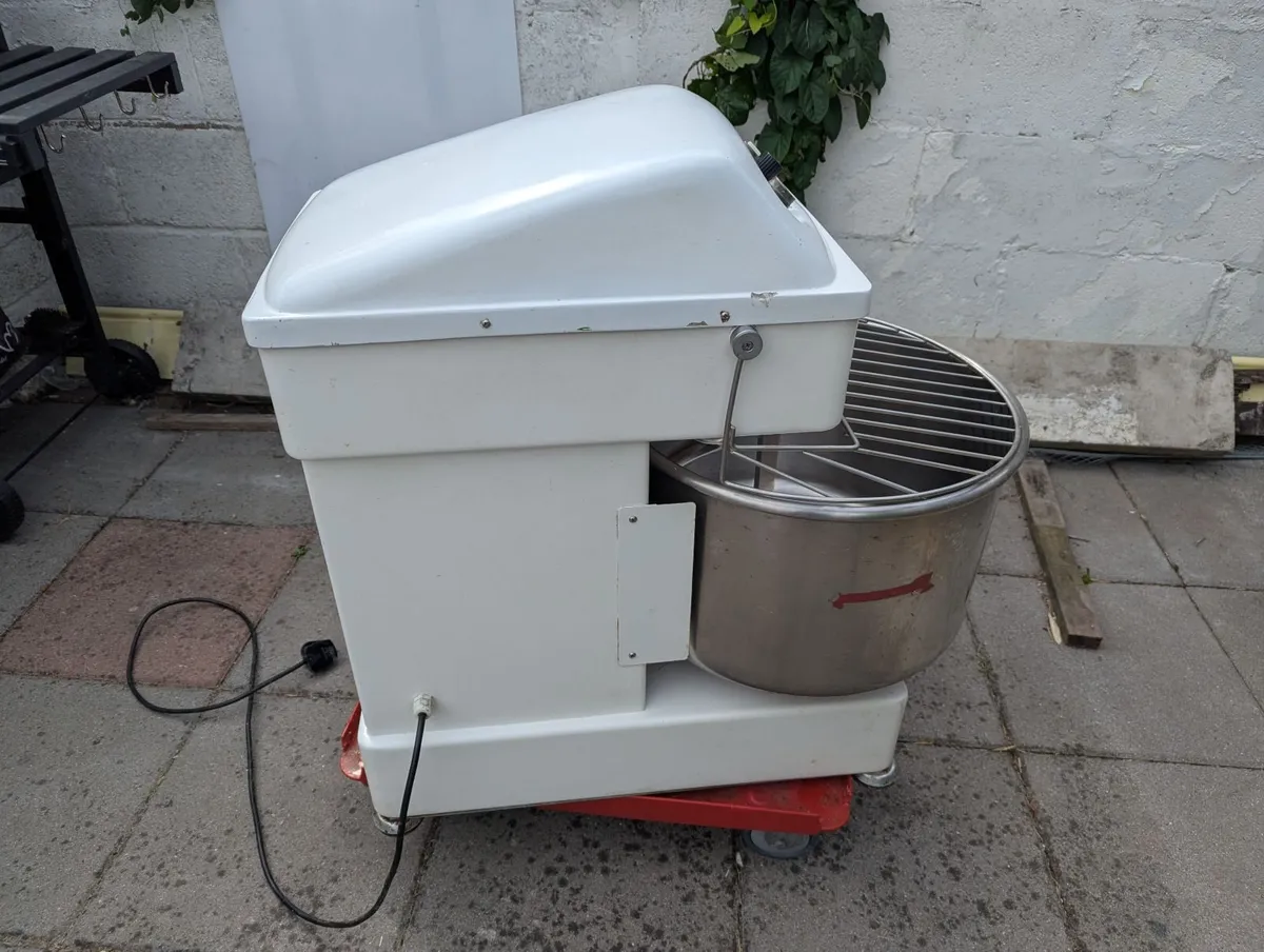Kaneco Spiral Mixer 30L – 12kg Flour Capacity – Pr - Image 3