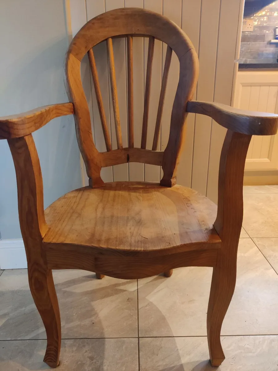 Dining Table and Chairs - Image 2