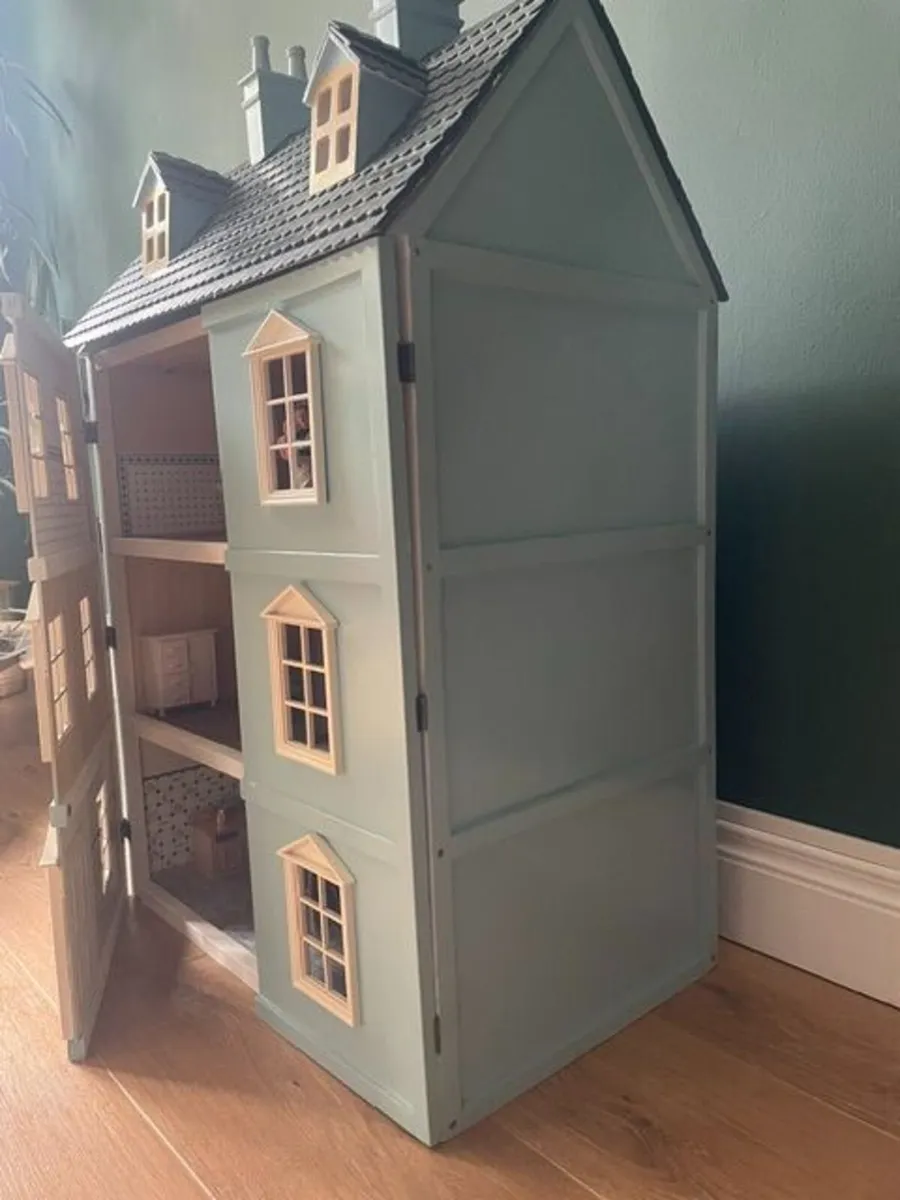 Painted Georgian Doll's House - Image 3