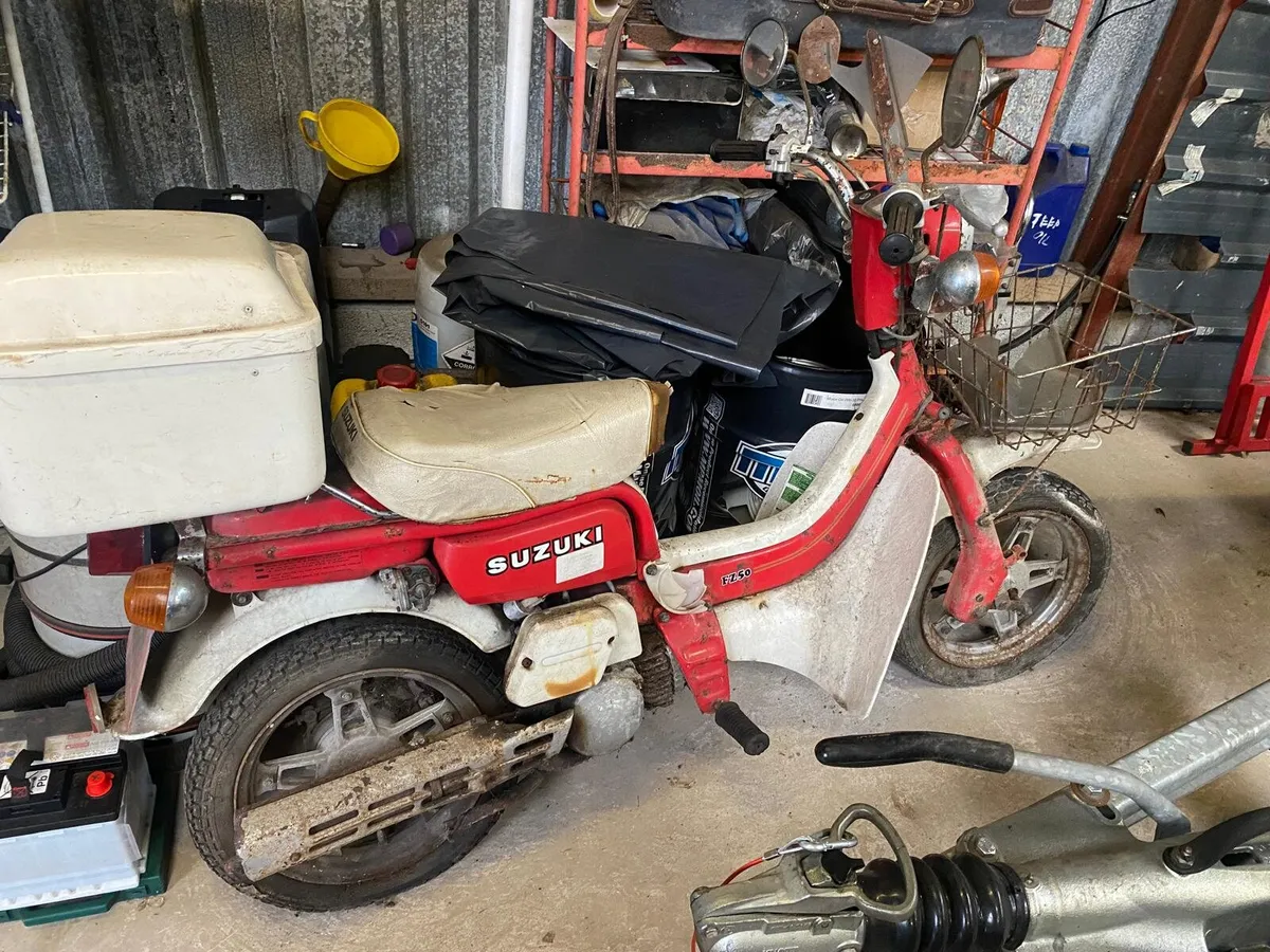 Shed clear out x5 bikes - Image 4