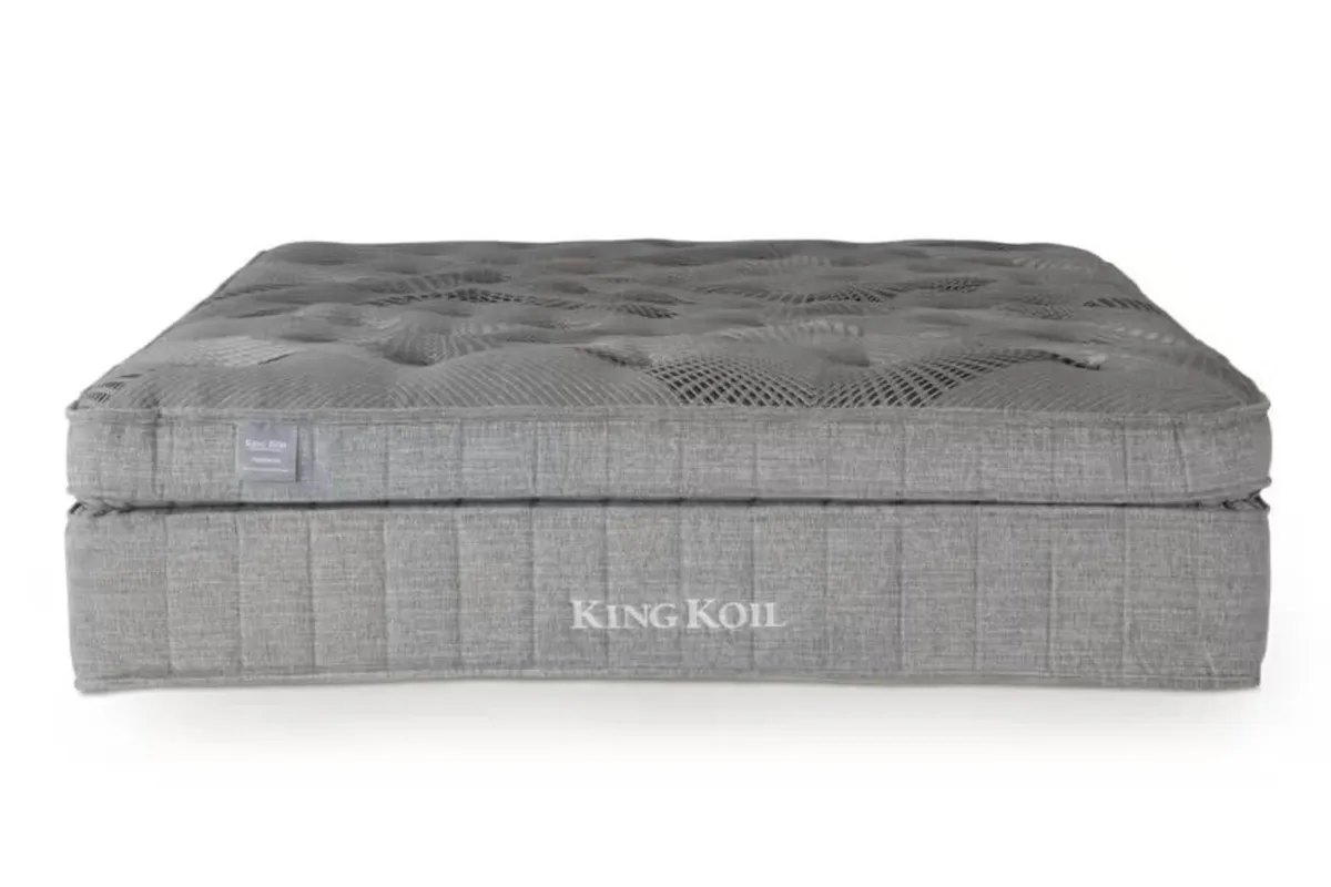 King Koil Platinum Mattress & Base - King 5ft - Image 2