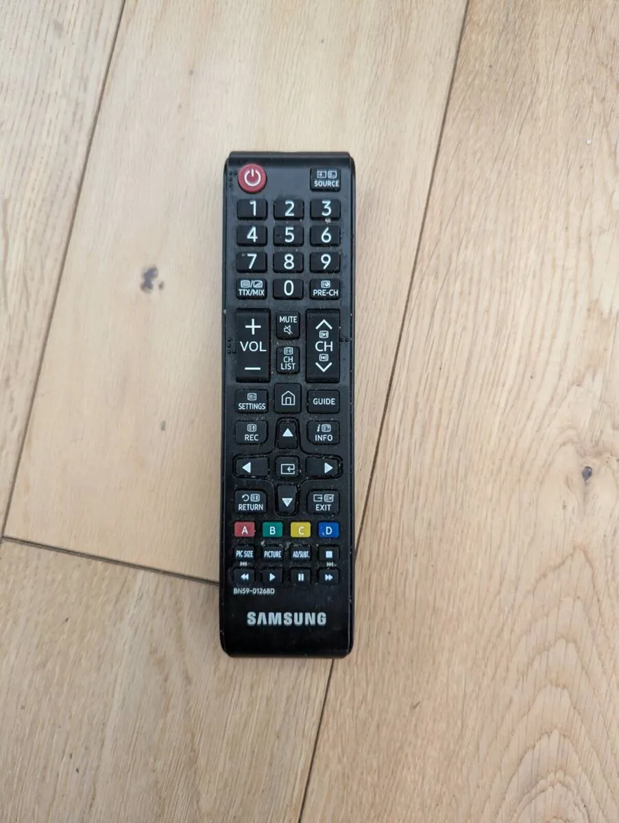 Samsung 55" 4K QLED Smart TV (Q70R) – 120Hz & Full - Image 3